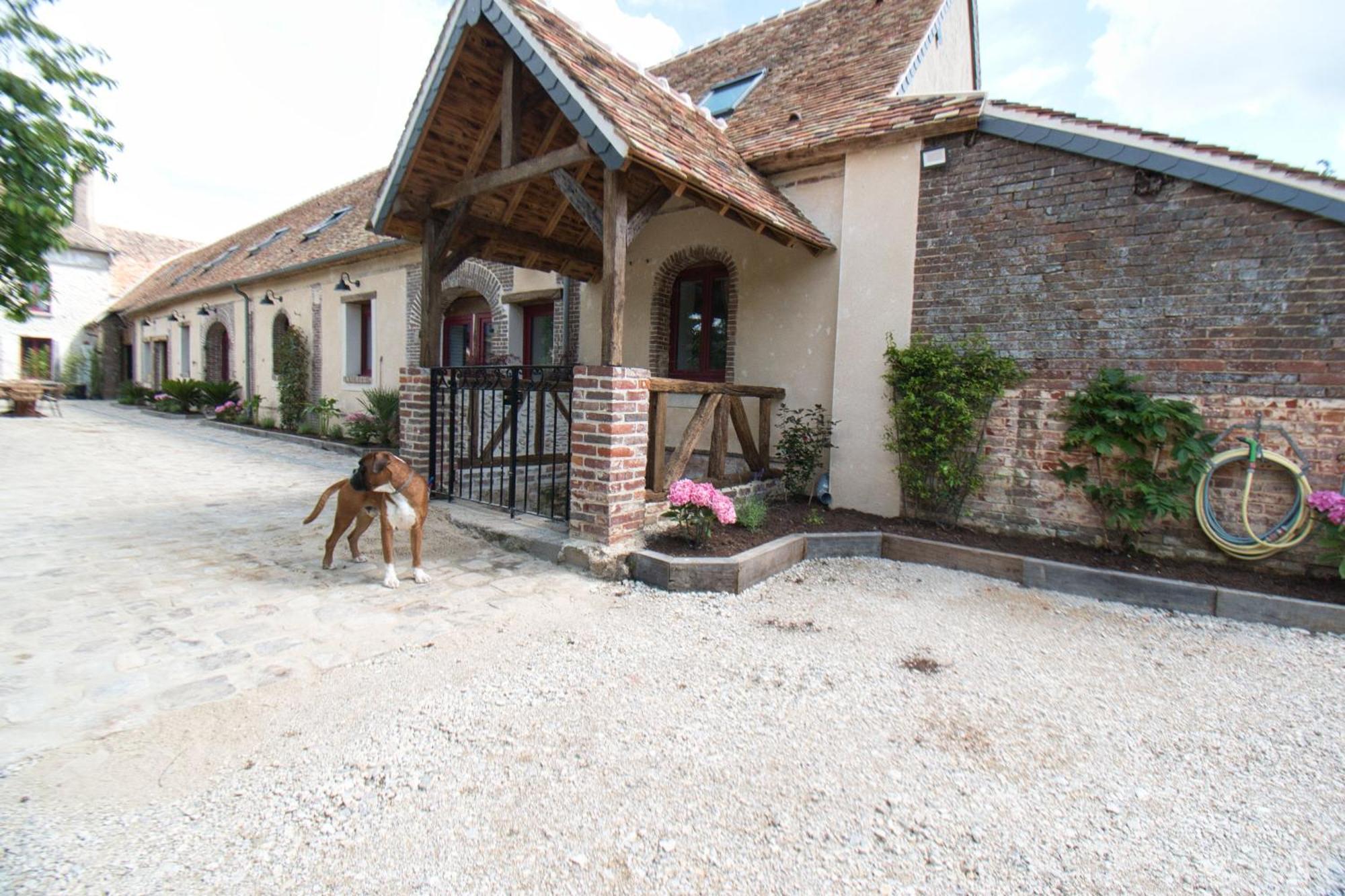 Le Relais Des Caleches - La Chaleureuse Bed and Breakfast Bu (Eure-et-Loir) Exterior foto